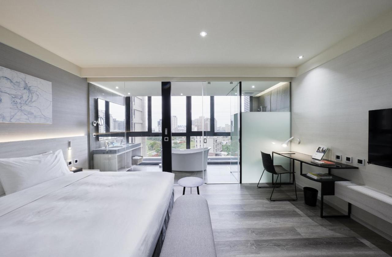 Cp Hotel Таоюань Екстер'єр фото