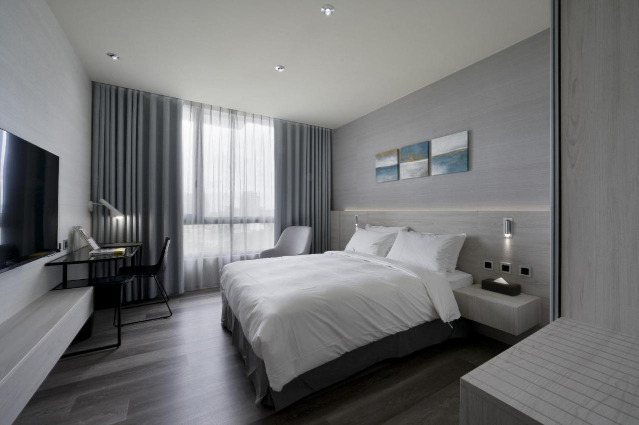 Cp Hotel Таоюань Екстер'єр фото